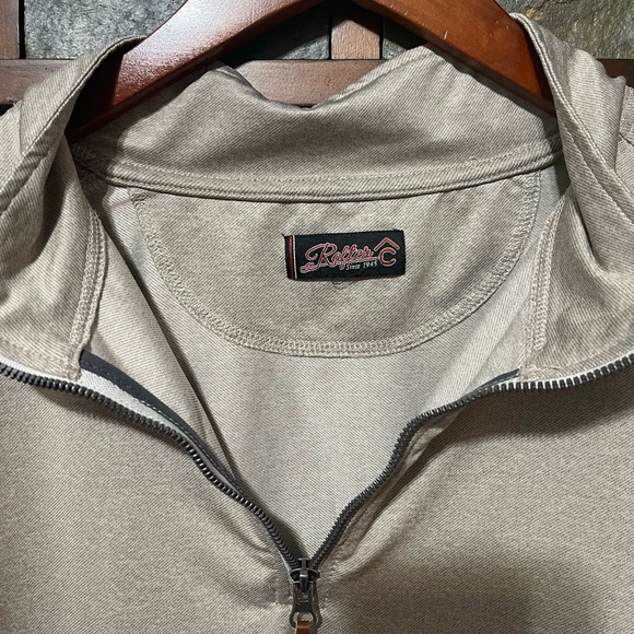 Rafter C 1/4 zip pullover. New without tags. Never worn. - Picture 3 of 4